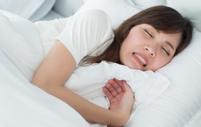 歯ぎしりがお口を崩壊させることも歯やあごを守ることを考えていきましょう